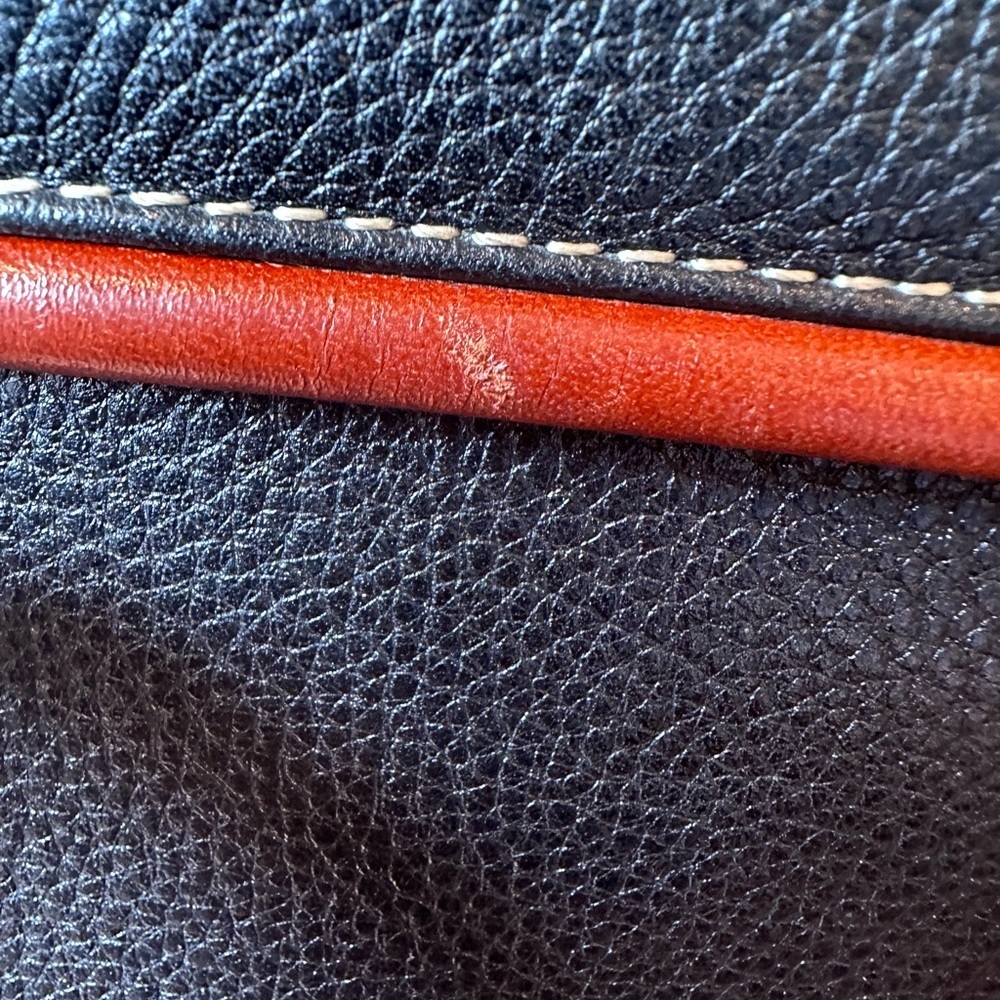 Bally Black and Red Shoulder Bag - Picture 8 of 14